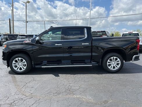 Used 2023 Chevrolet Silverado 1500 LTZ w/ Technology Package AWD/4WD image 8