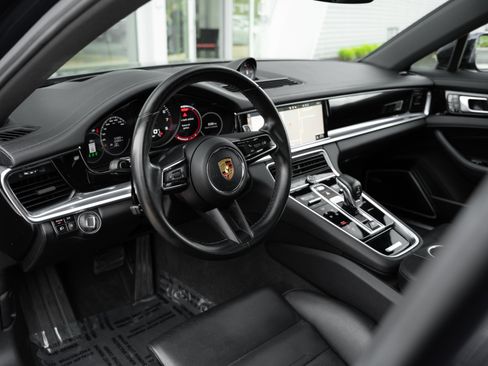 Used 2021 Porsche Panamera 4 AWD/4WD image 10