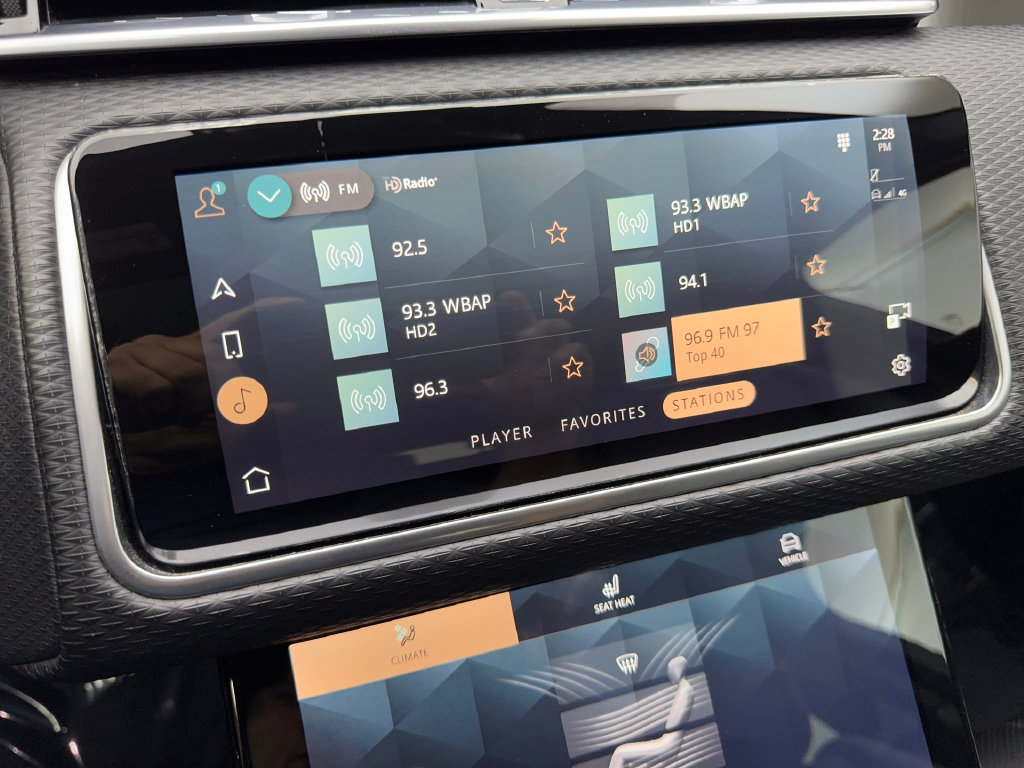 Used 2023 Land Rover Range Rover Velar R-Dynamic S AWD/4WD image 65