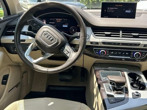 Used 2018 Audi Q7 2.0T Premium Plus AWD/4WD image 27