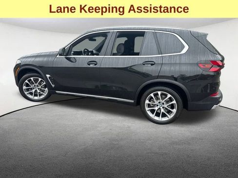 Used 2024 BMW X5 xDrive40i w/ Parking Assistance Package image 8