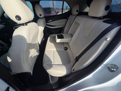 Used 2023 Buick Encore GX Select image 25