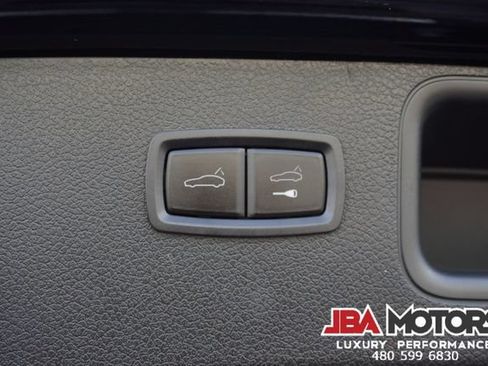 Used 2024 Porsche Macan AWD/4WD image 93
