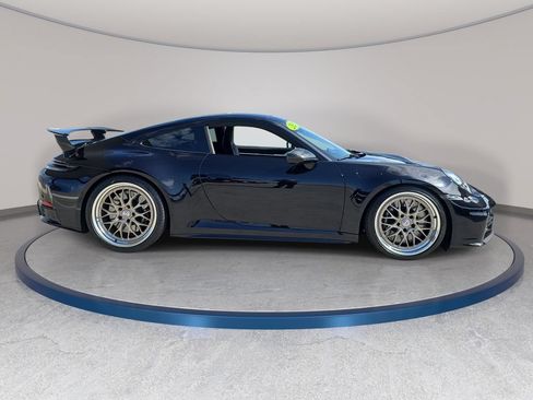 Used 2025 Porsche 911 Carrera S RWD image 5