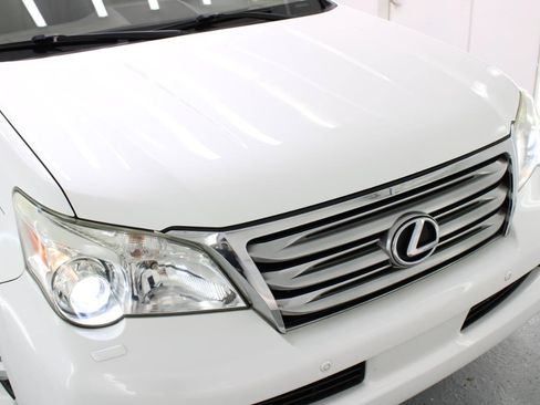 Used 2011 Lexus GX 460 Premium AWD/4WD image 18