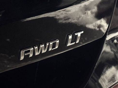 Used 2021 Chevrolet Equinox LT image 13