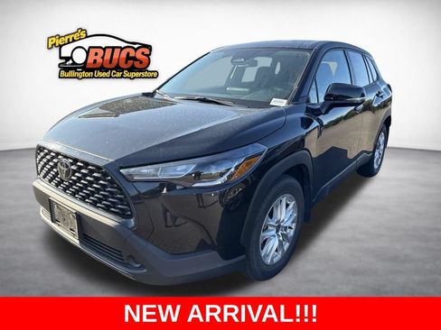 Used 2025 Toyota Corolla Cross LE AWD/4WD image 1