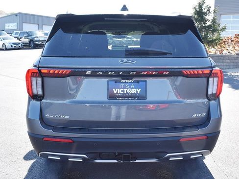 New 2026 Ford Explorer Active w/ Active Comfort Package image 24