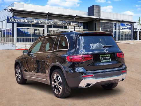 Used 2025 Mercedes-Benz GLB 250 4MATIC image 7