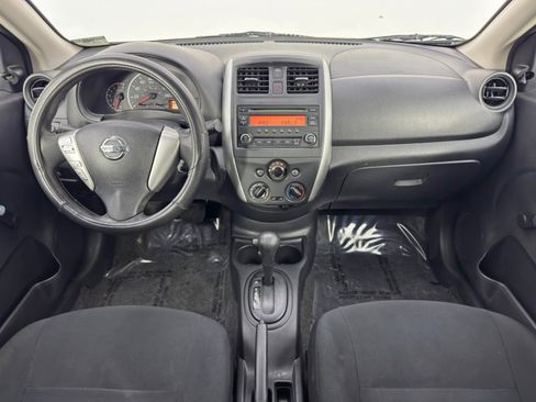 Used 2015 Nissan Versa S image 10
