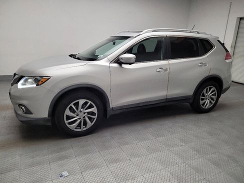 Used 2015 Nissan Rogue SL w/ SL Premium Package FWD image 2