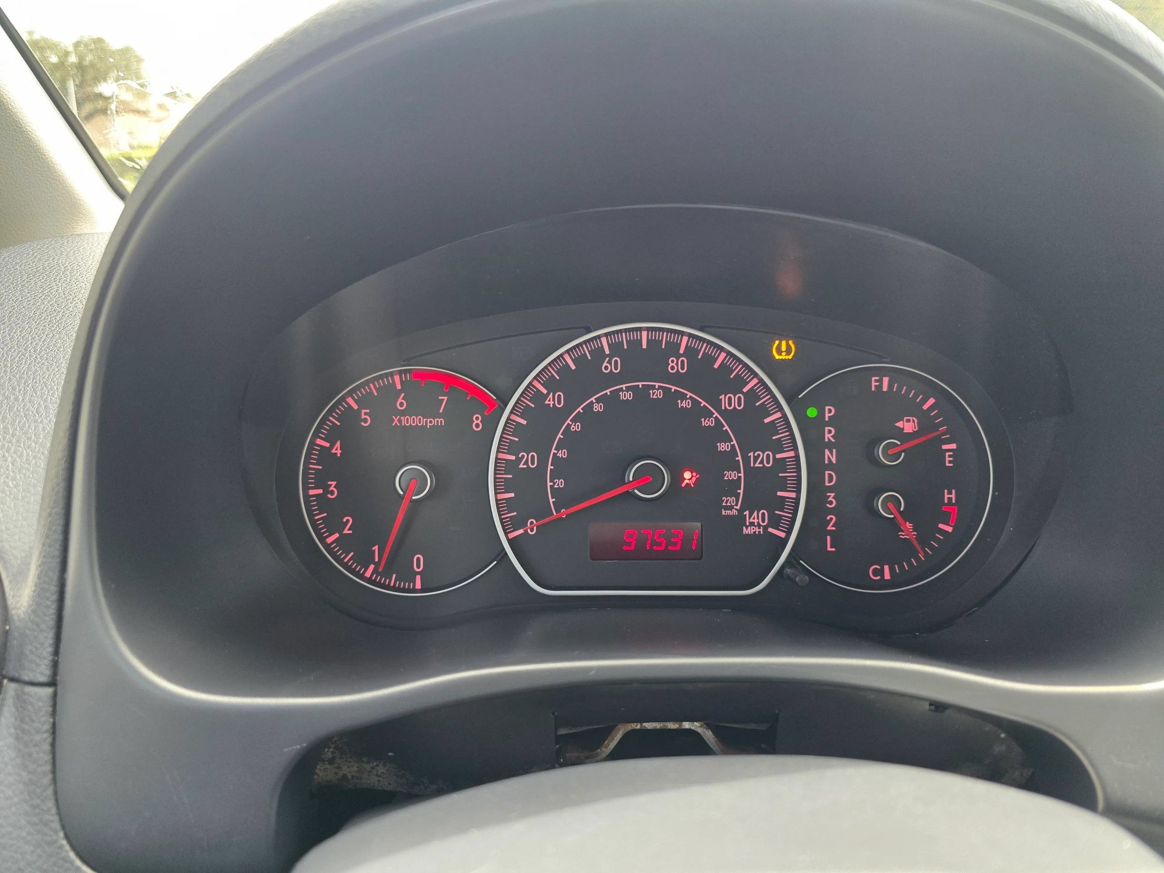 Used 2008 Suzuki SX4 Hatchback FWD image 9