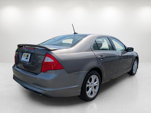 Used 2012 Ford Fusion SE image 5