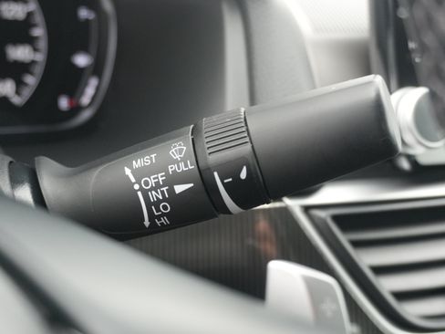 Used 2019 Honda Accord Sport image 43