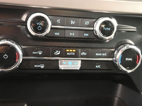 Used 2024 Ford F150 XLT w/ Mobile Office Package image 27