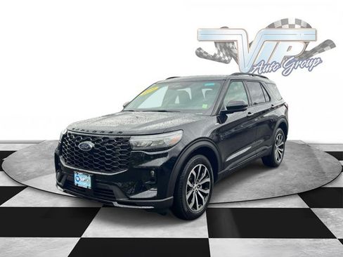 Used 2026 Ford Explorer ST-Line AWD/4WD image 4