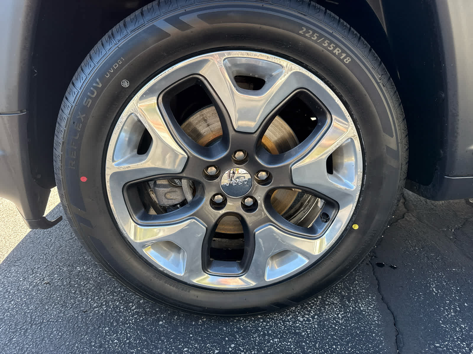 Used 2018 Jeep Compass Limited AWD/4WD image 9