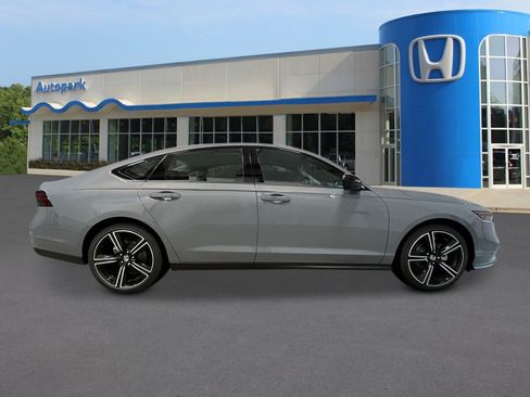 New 2026 Honda Accord SE image 7