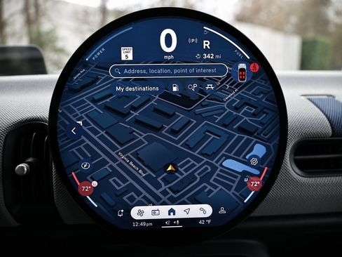 New 2026 MINI Cooper 2-Door Hardtop image 32