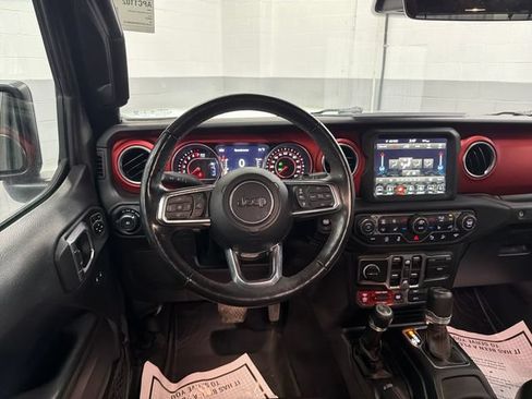 Used 2019 Jeep Wrangler Unlimited Rubicon AWD/4WD image 18