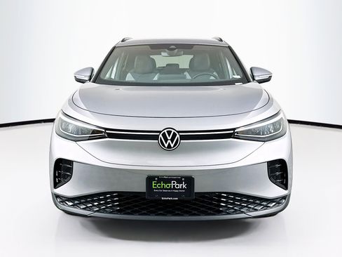 Used 2023 Volkswagen ID.4 Pro image 2