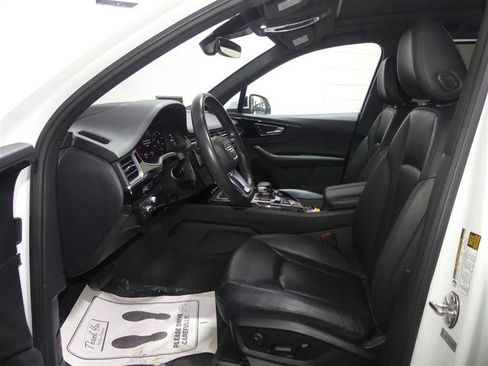 Used 2019 Audi Q7 3.0T Prestige w/ Prestige Package AWD/4WD image 22
