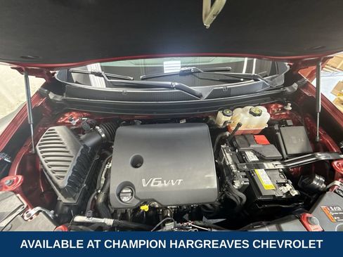 Certified 2023 Chevrolet Traverse RS w/ LPO, Floor Liner Package AWD/4WD image 38