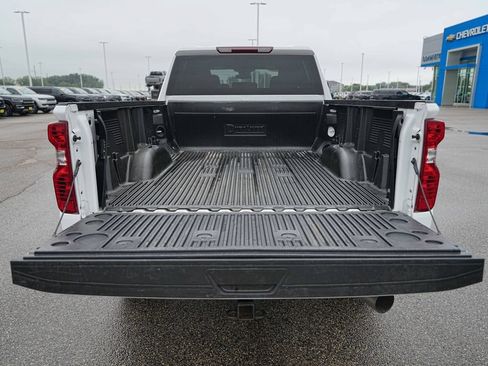 Used 2025 Chevrolet Silverado 2500 LT w/ Convenience Package AWD/4WD image 14