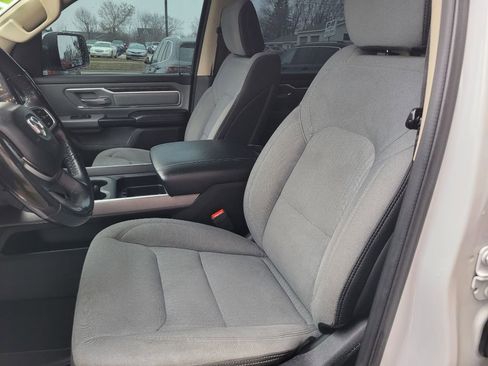 Used 2019 RAM 1500 Big Horn image 25