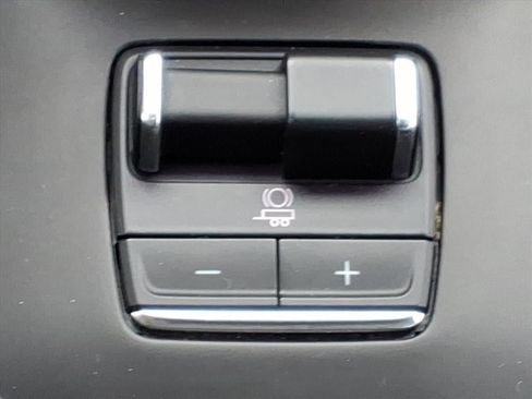 Used 2024 GMC Sierra 1500 AT4 w/ Technology Package image 20