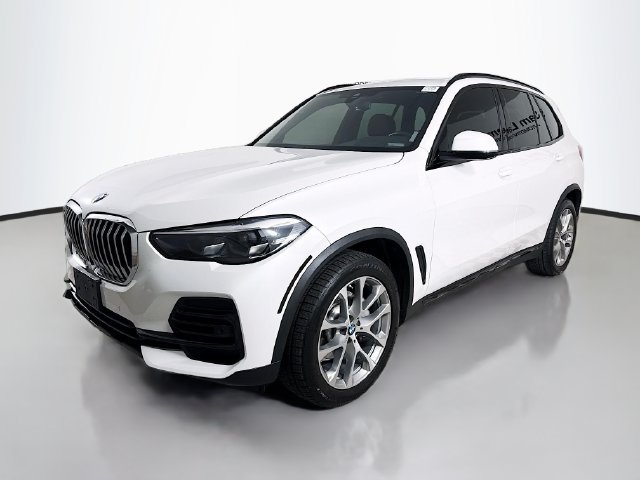 Used 2022 BMW X5 xDrive40i w/ Premium Package AWD/4WD image 3