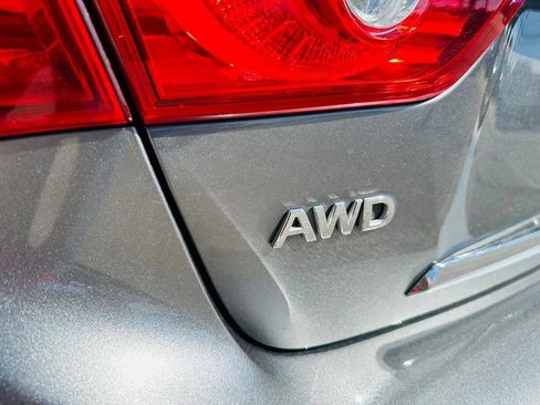 Used 2015 INFINITI Q50 AWD w/ Moonroof Package image 10