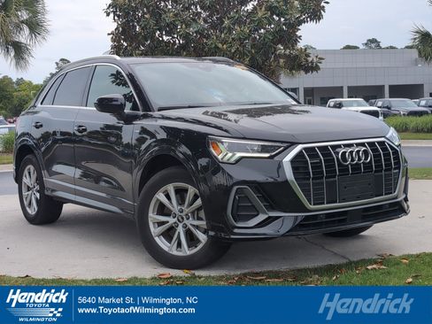 Used 2021 Audi Q3 2.0T Premium Plus w/ Premium Plus Package AWD/4WD image 1