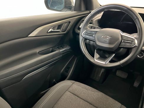 Used 2025 Chevrolet Traverse LT w/ Midnight/Sport Edition AWD/4WD image 12