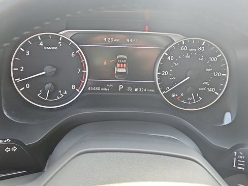 Used 2025 Nissan Rogue SV AWD/4WD image 27