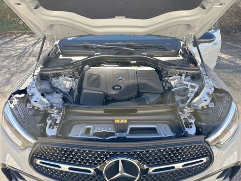 Used 2026 Mercedes-Benz GLC 300 GLC 300 image 27