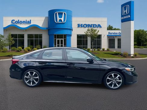 Used 2025 Honda Civic Sport Touring image 7