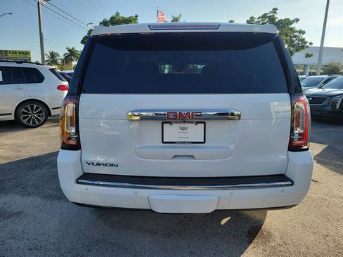 Used 2016 GMC Yukon Denali w/ Open Road Package image 4