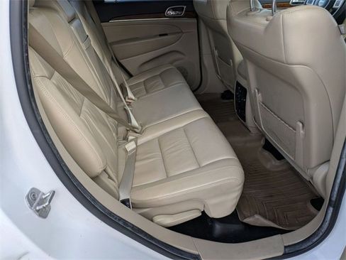 Used 2013 Jeep Grand Cherokee Limited w/ Trailer Tow Group image 32