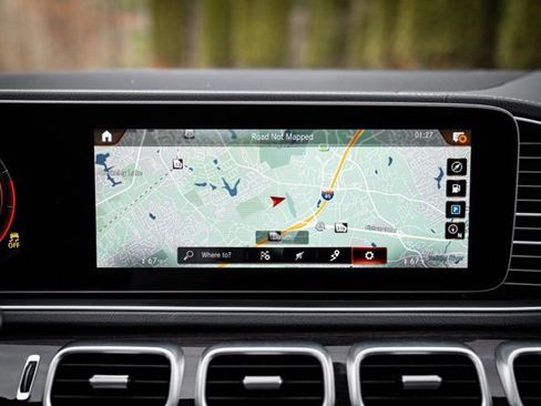 Used 2022 Mercedes-Benz GLS 450 4MATIC w/ AMG Line Exterior image 26