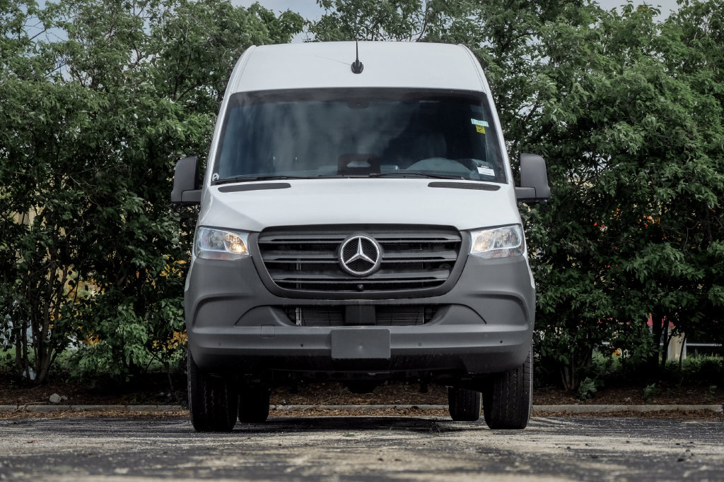 Used 2026 Mercedes-Benz Sprinter 2500 image 5