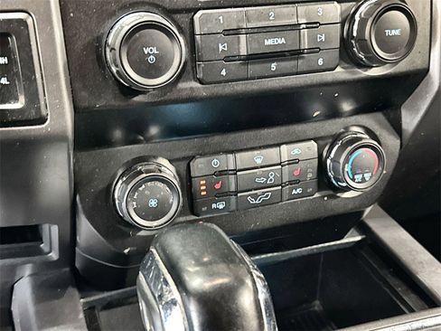 Used 2020 Ford F150 XLT w/ Equipment Group 302A Luxury image 22