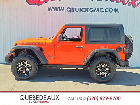 Used 2018 Jeep Wrangler Rubicon AWD/4WD image 4