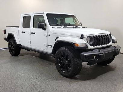 Used 2024 Jeep Gladiator Sport