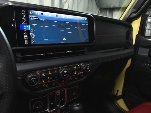 Used 2024 Jeep Wrangler Unlimited Rubicon 392 image 41