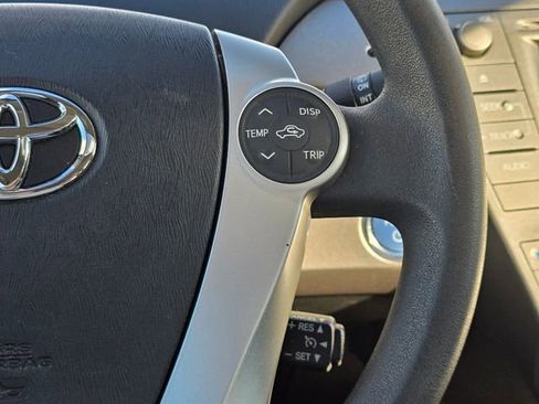 Used 2013 Toyota Prius Three w/ Solar Roof Pkg image 33