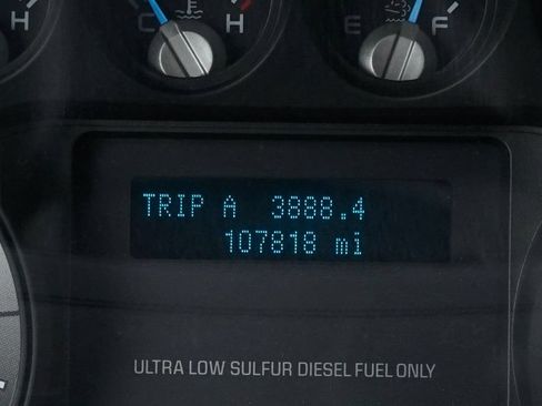 Used 2015 Ford F650 2WD Crew Cab Super Duty image 36