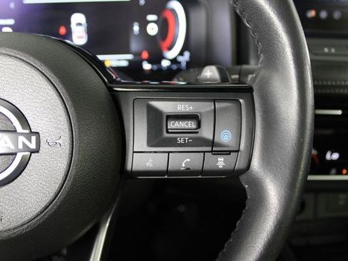 Certified 2024 Nissan Rogue Platinum FWD image 27