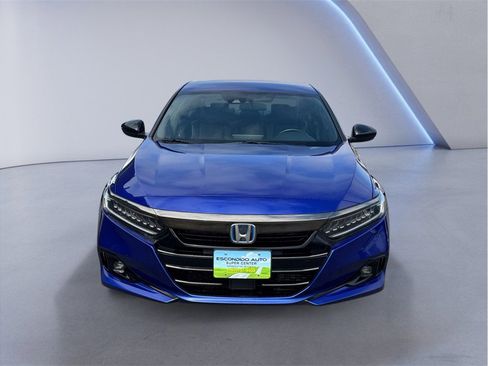 Used 2022 Honda Accord Sport image 2