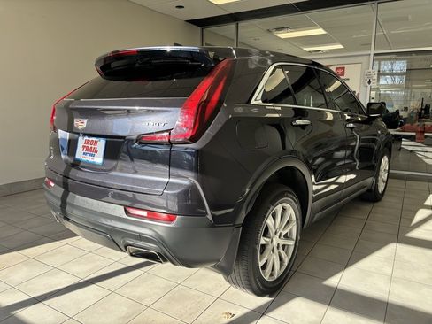 Certified 2022 Cadillac XT4 Luxury image 28